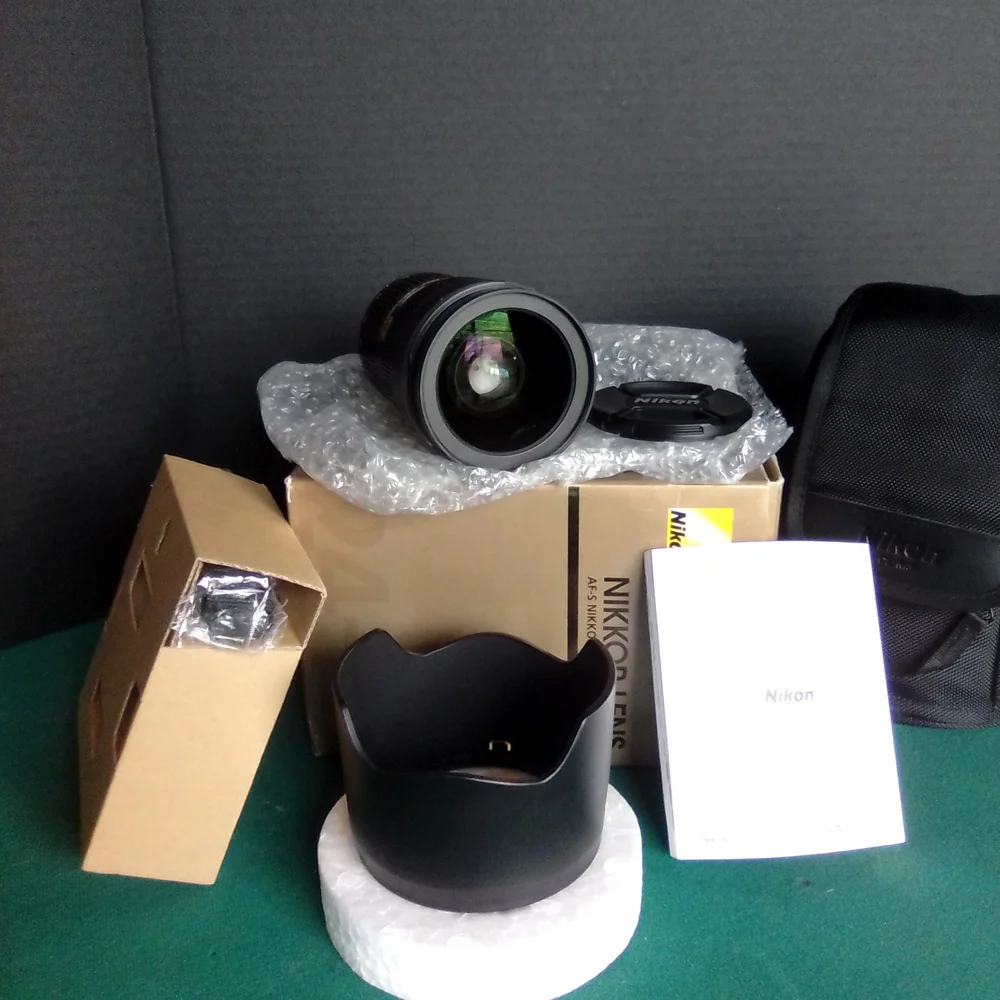 Nikon AF-S NIKKOR Black and Gold Lens